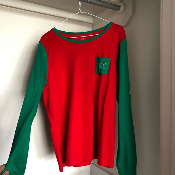 red and green christmas shirt
